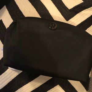 Lululemon Feeling Ready Pouch